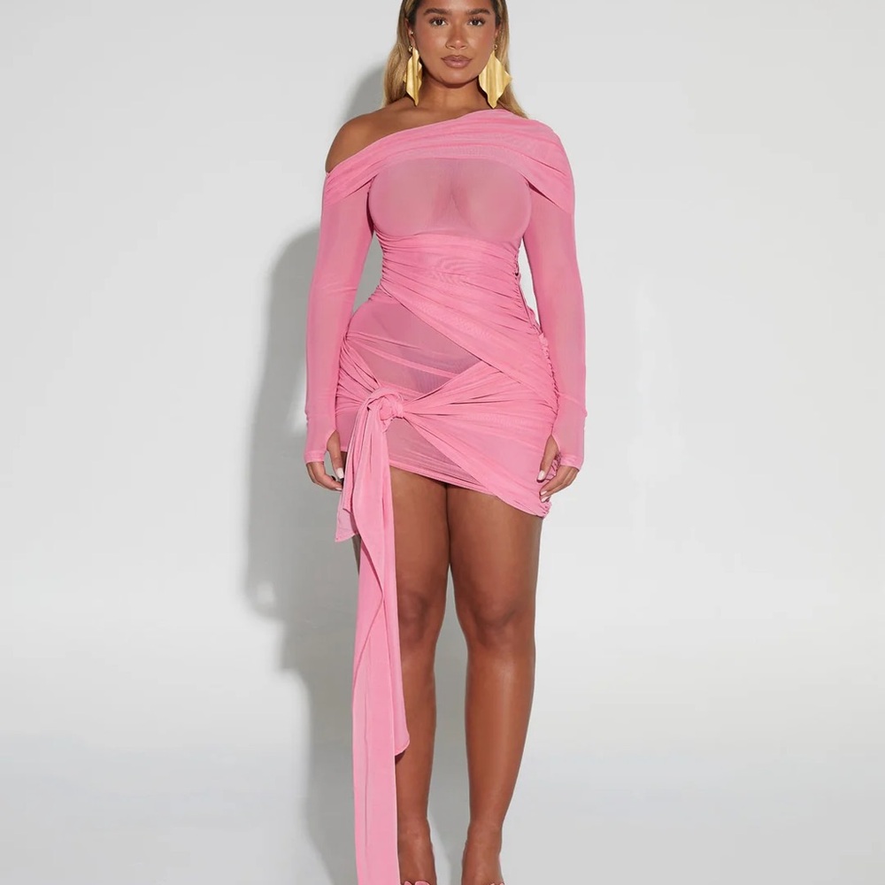 BBX BRAND Elegant Pink Off-Shoulder Mini Dress